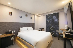 SoL Hotel